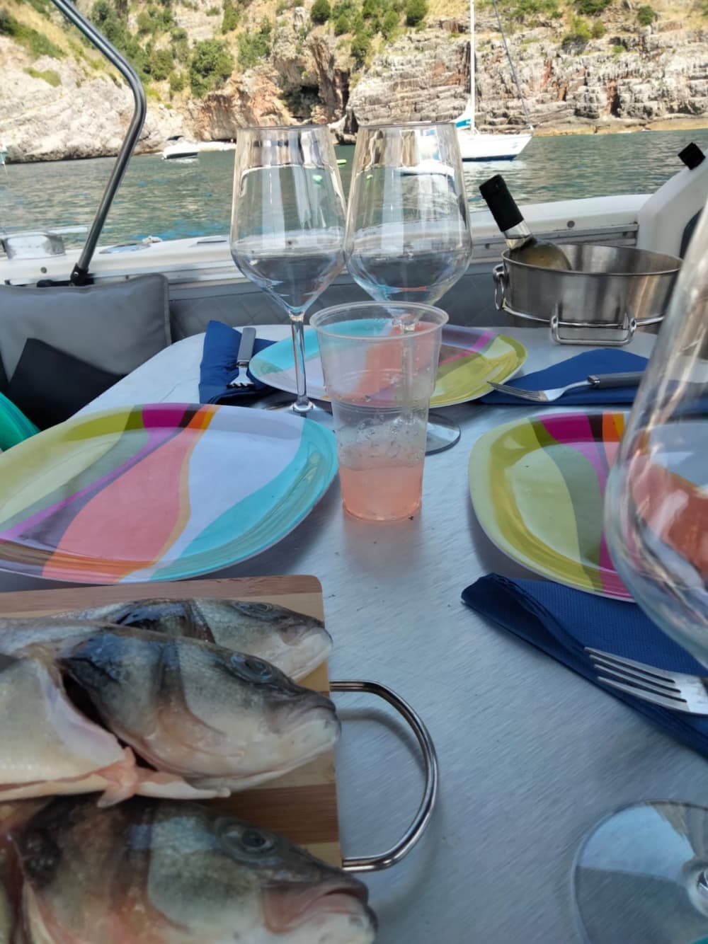 Bootsfahrt zur Masseta-Küste