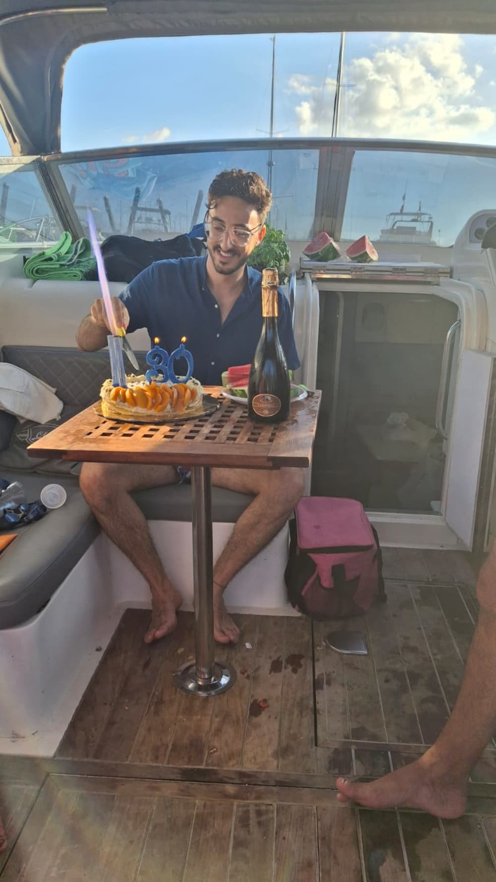 Ein Tag auf einem Boot entlang der Maratea-Küste