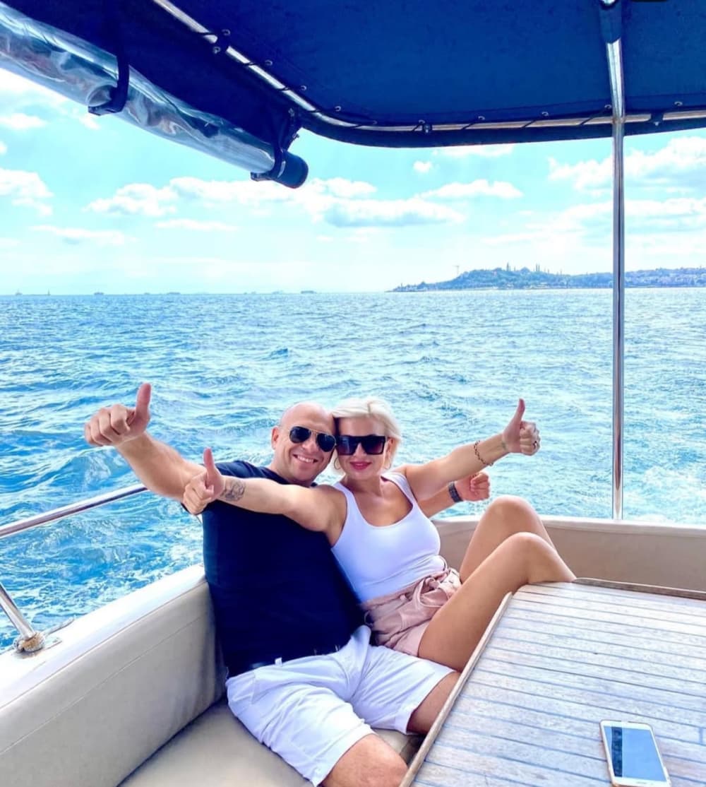 Zonsondergangjachtcruise op de Bosporus - Een romantische avond op het water