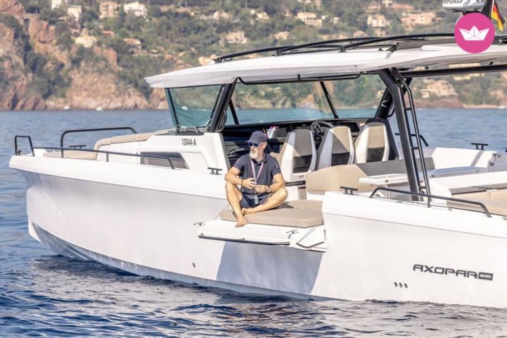 Ganztägiges Bootserlebnis an der Capri- und Amalfiküste