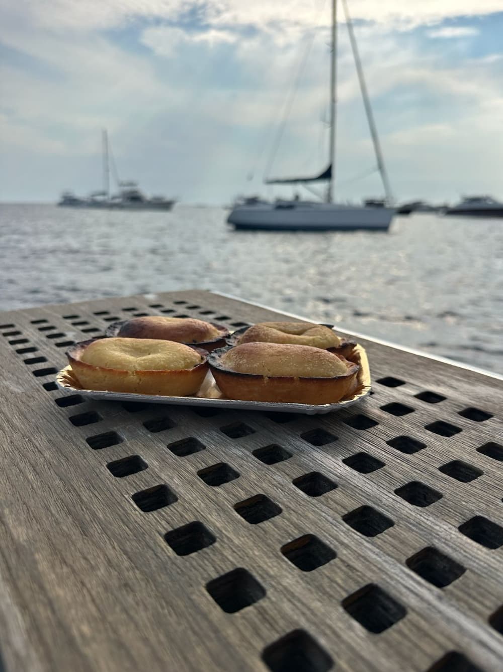 Una giornata a Gallipoli: goditi 7 ore e 30 di esplorazione a bordo di un motoscafo.
