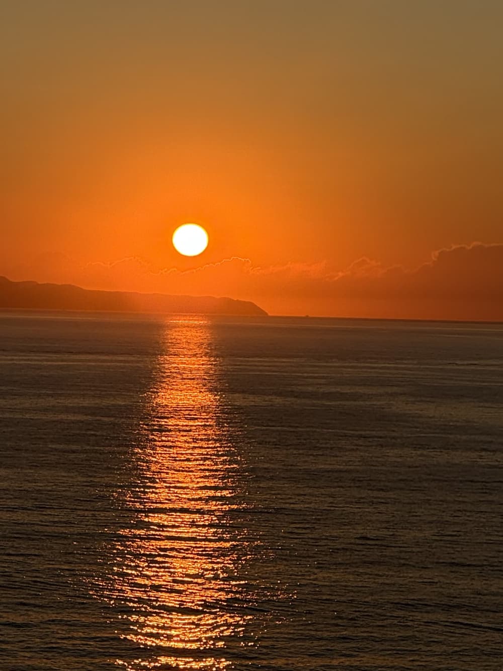 Круиз на скоростном катере на закате