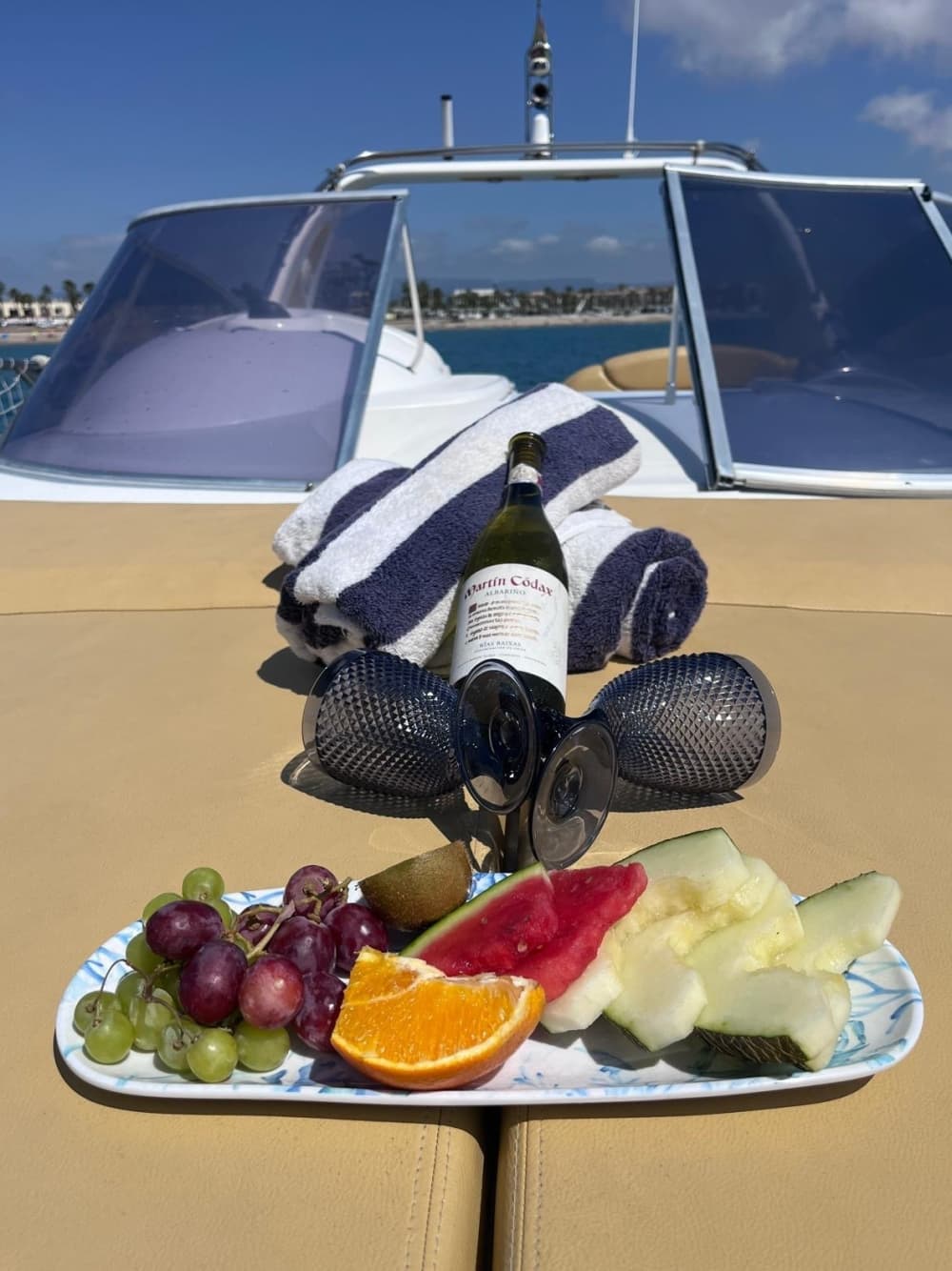 Escursione di mezza giornata alla scoperta di Salou: una breve fuga a bordo di un motoscafo.