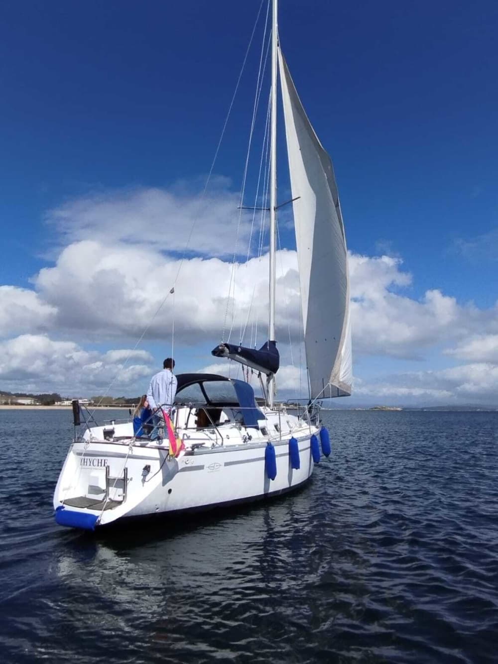 Geniet van een hele dag zeilen in Ribeira, Galicië, op een zeilboot.
