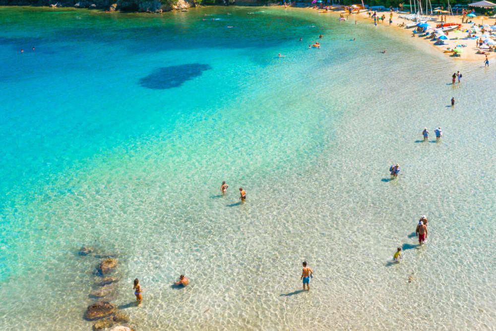 Island Dreams: crociera privata di un giorno intero a Sivota e alla Laguna Blu