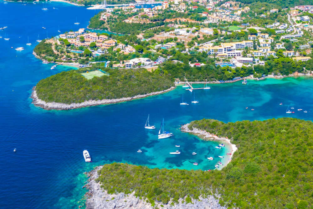 Island Dreams: crociera privata di un giorno intero a Sivota e alla Laguna Blu