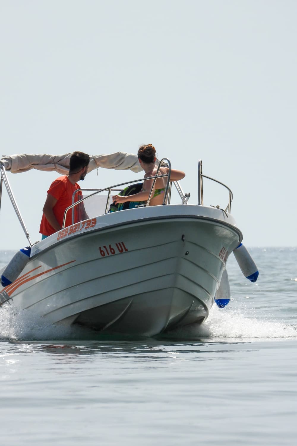 Ulcinj - Barca privata con guida autonoma per 8 ore (è necessaria la patente)