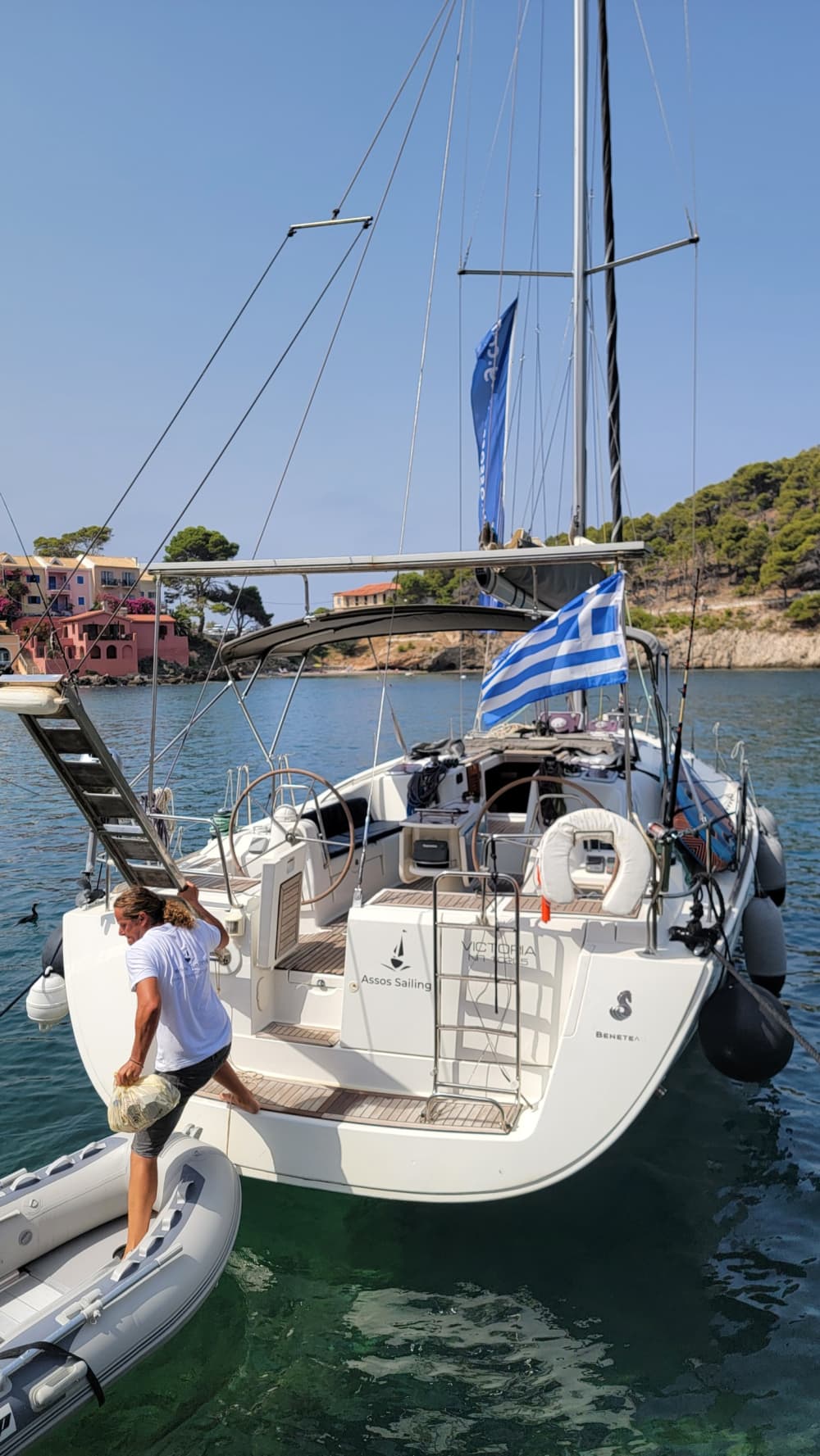 Private 9h sailing trip in Asos