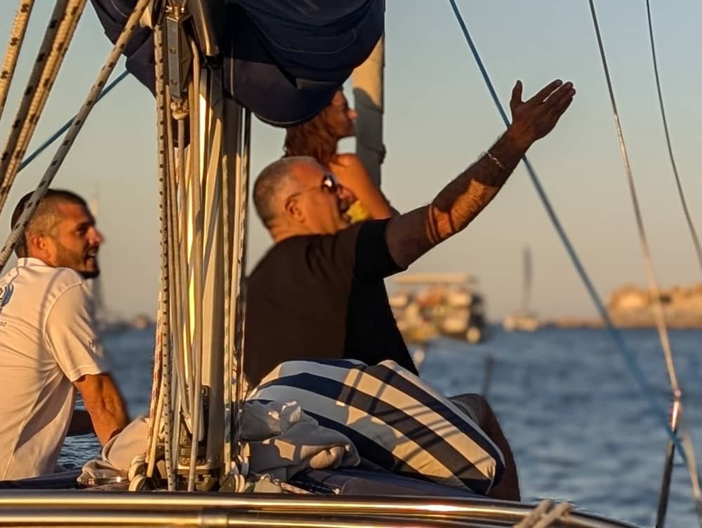 Coucher de soleil à Lisbonne en bateau : croisière de 2 heures à l'heure dorée