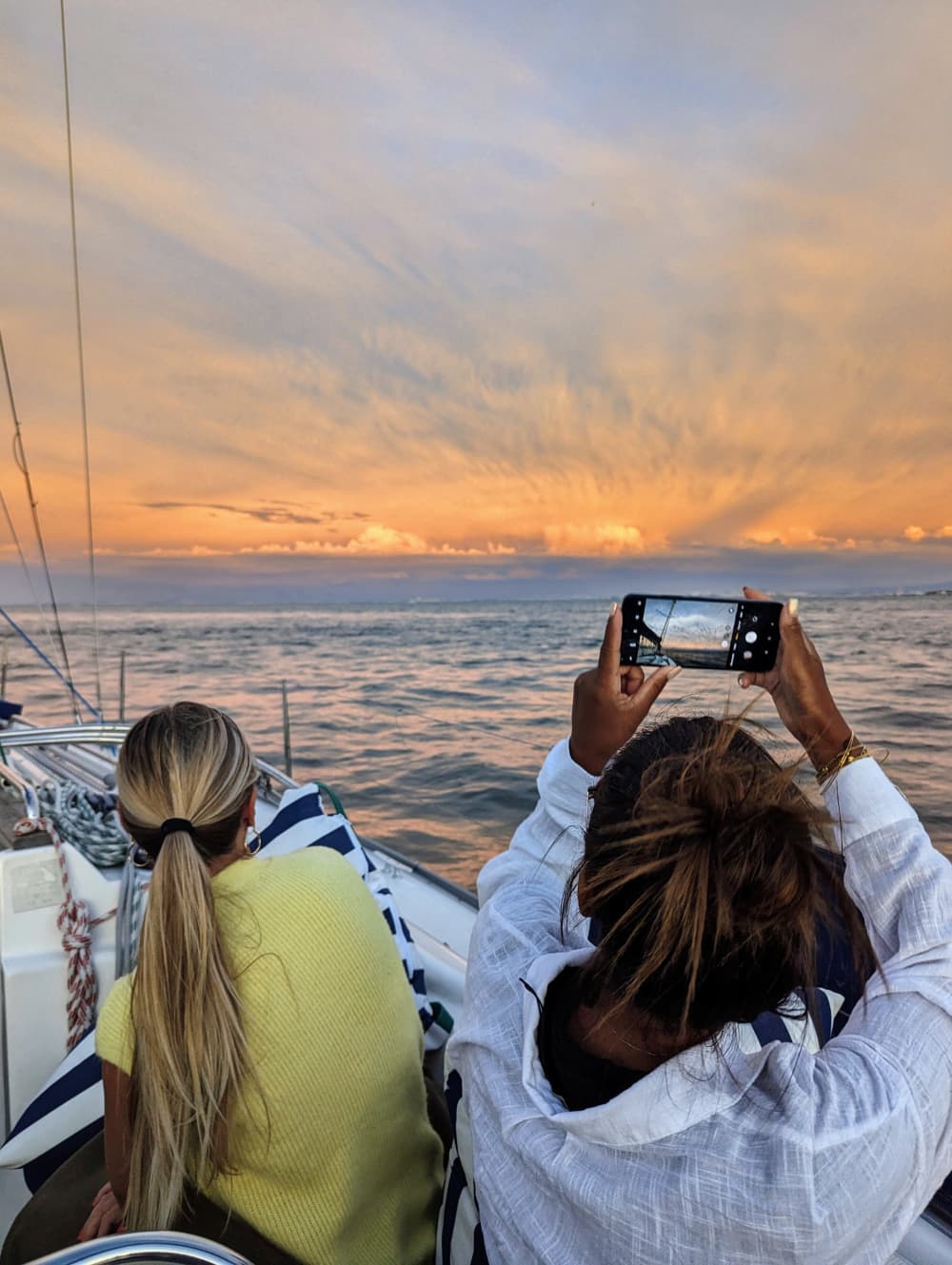Coucher de soleil à Lisbonne en bateau : croisière de 2 heures à l'heure dorée