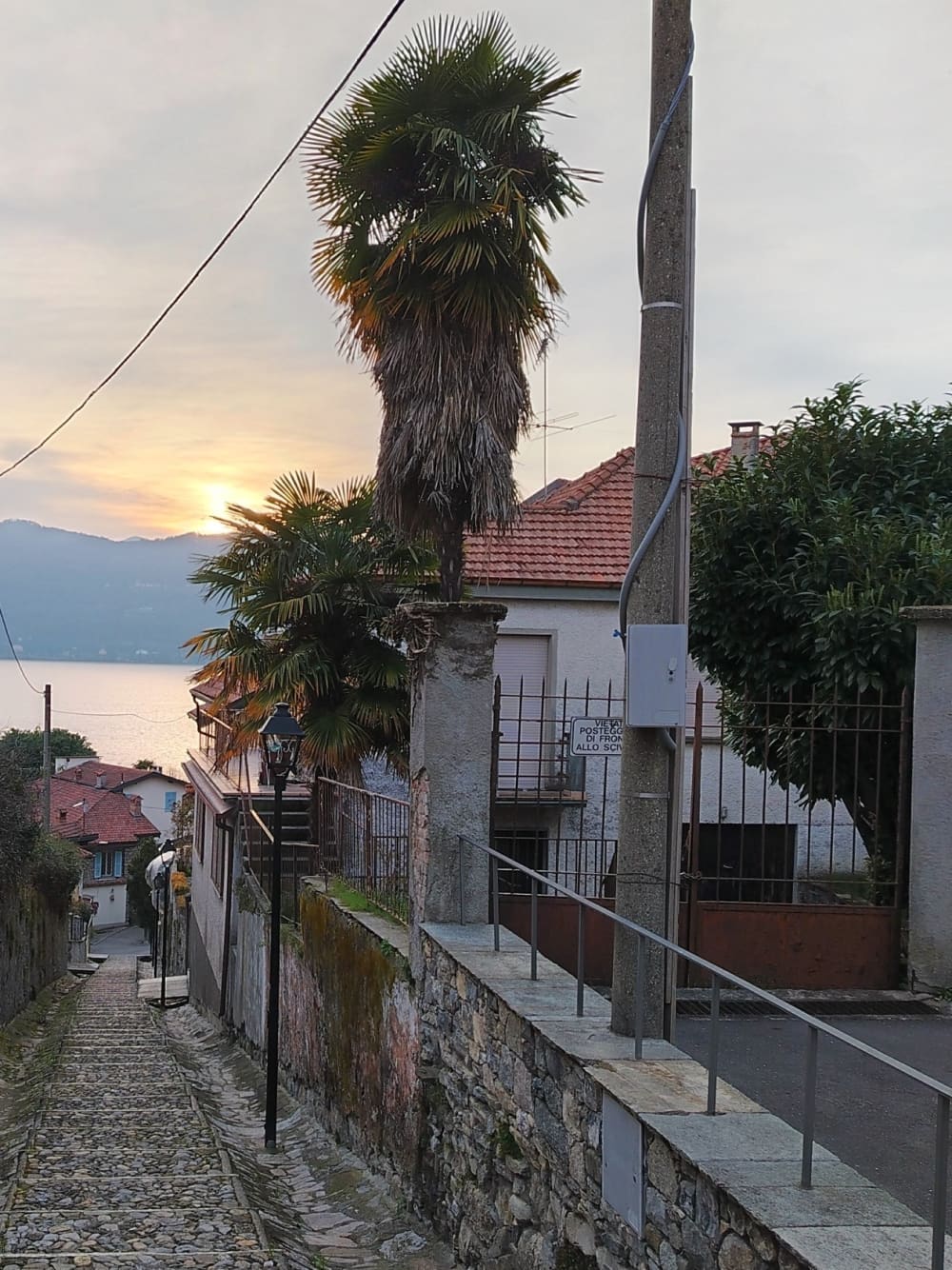 Ανακαλύψτε το Leggiuno: Μια ολόκληρη μέρα με ήλιο σε ένα μηχανοκίνητο σκάφος