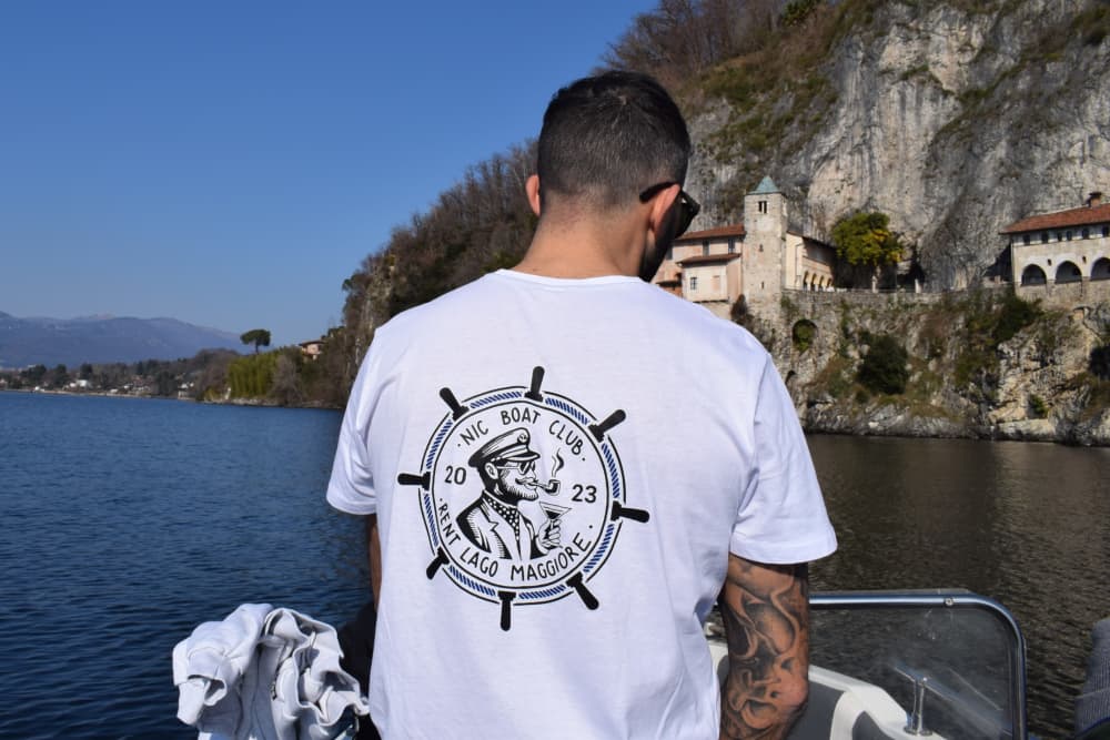 Ανακαλύψτε το Leggiuno: Μια ολόκληρη μέρα με ήλιο σε ένα μηχανοκίνητο σκάφος