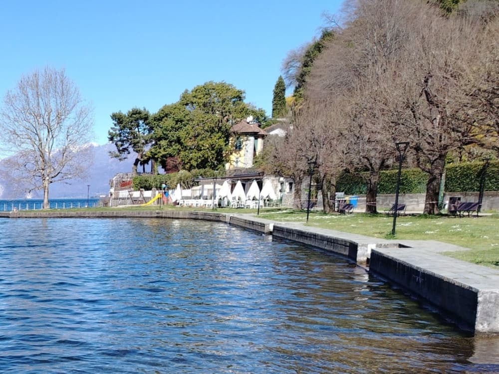 Ανακαλύψτε το Leggiuno: Μια ολόκληρη μέρα με ήλιο σε ένα μηχανοκίνητο σκάφος