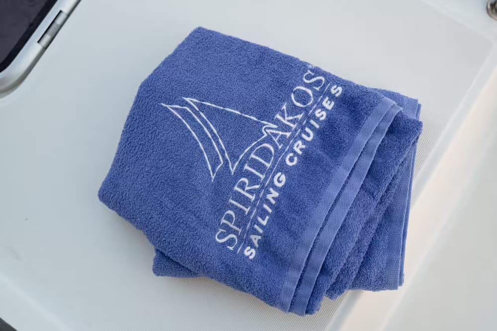 Catamaran privé zonsondergangcruise met barbecue, drankjes en vervoer