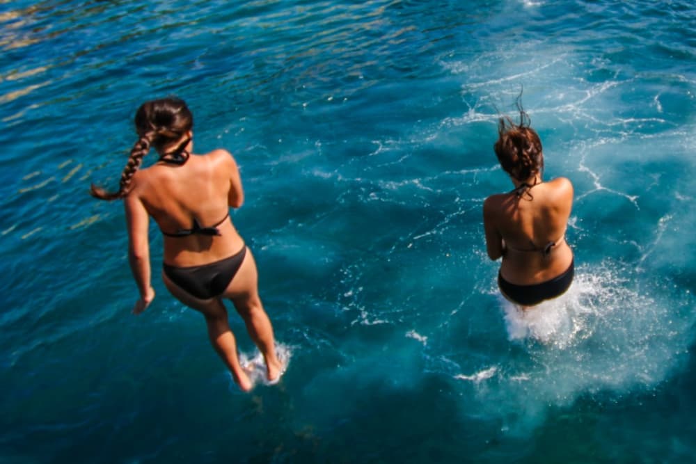 Scopri Medulin a bordo di un motoscafo per 6 ore