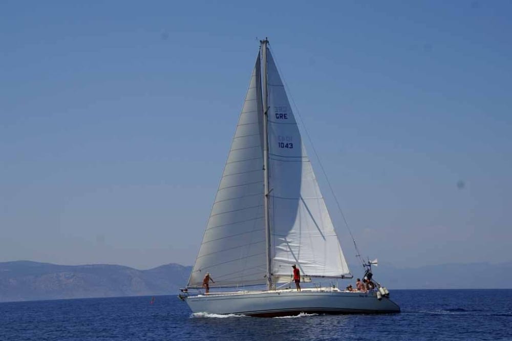 Din egen grekiska odyssé: En 9 timmars resa med segelbåt