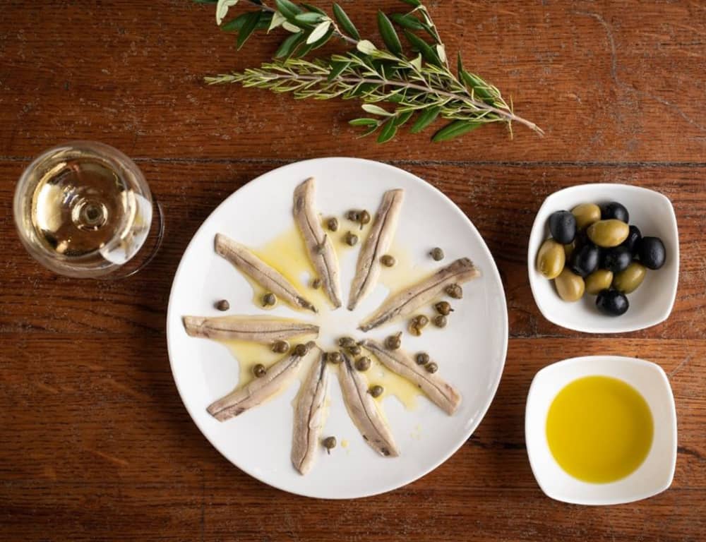 Passeio de barco exclusivo: excursão de dia inteiro à Lagoa Azul saindo de Trogir