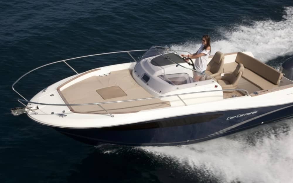 Jeanneau 7.5 WA: 4-Hour Amalfi Coast Excursion from Salerno