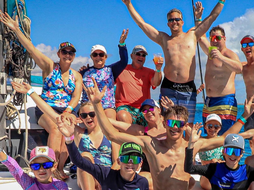 Cancun Private Catamaran: Snorkel & Sip Exclusive