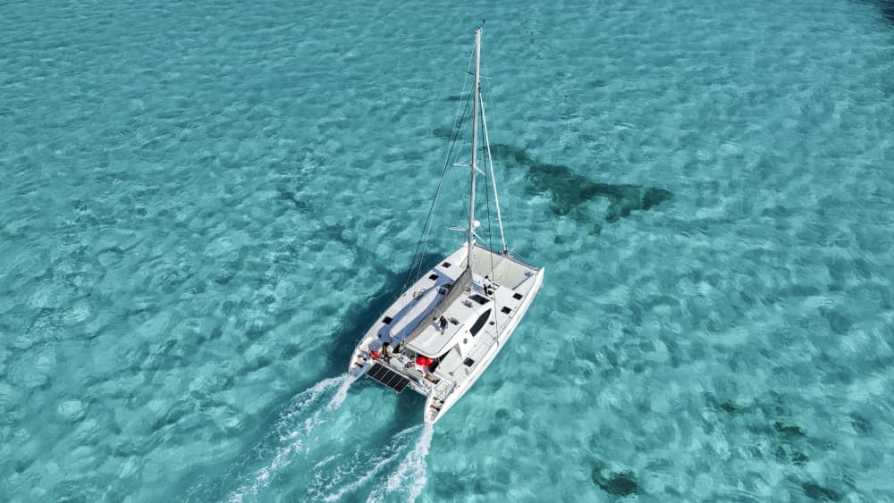 Cancun Private Catamaran: Snorkel & Sip Exclusive