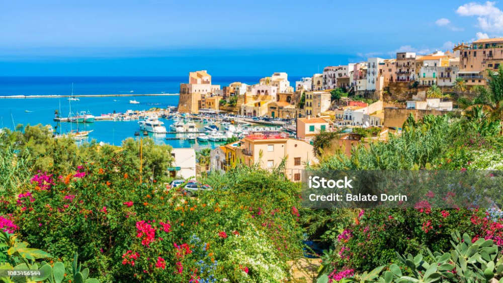 Tesouros Escondidos da Sicília: Meio Dia de Encantamento entre Scopello e Zingaro