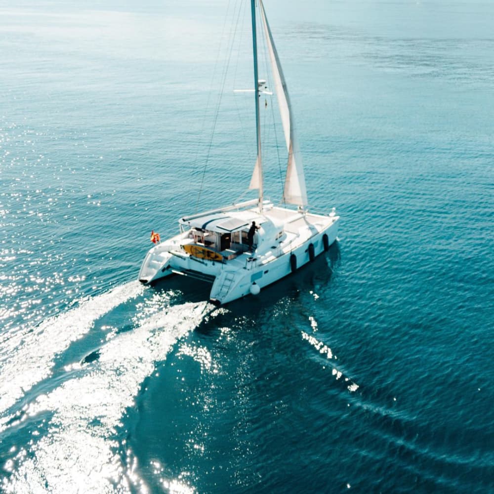 Experiencia 6 horas en Catamarán