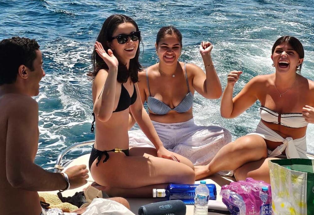 ✨ Specialerbjudande – Morgoncharter från Puerto Banús! ✨