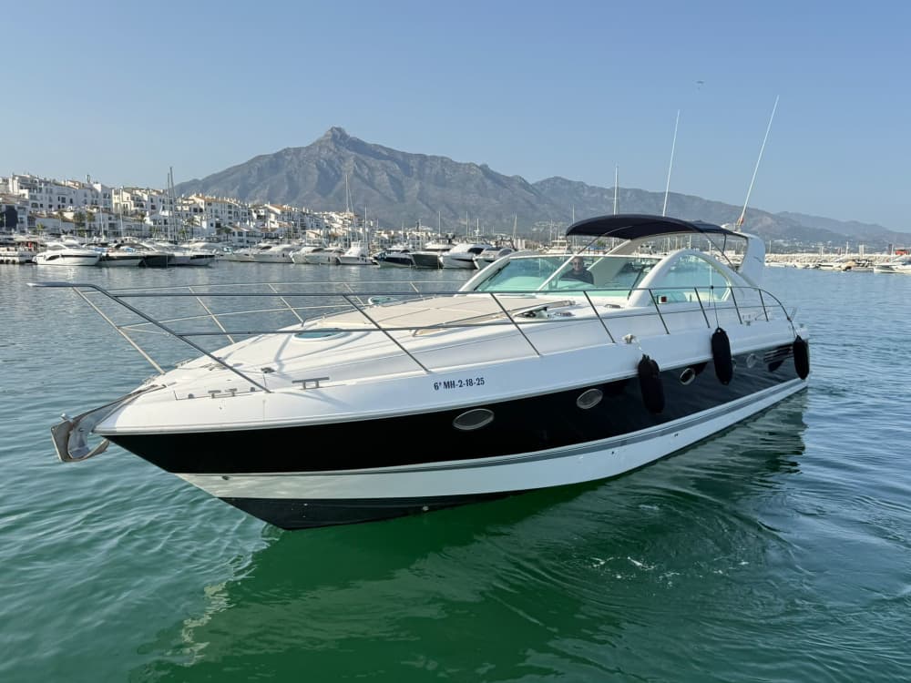 ✨ Specialerbjudande – Morgoncharter från Puerto Banús! ✨