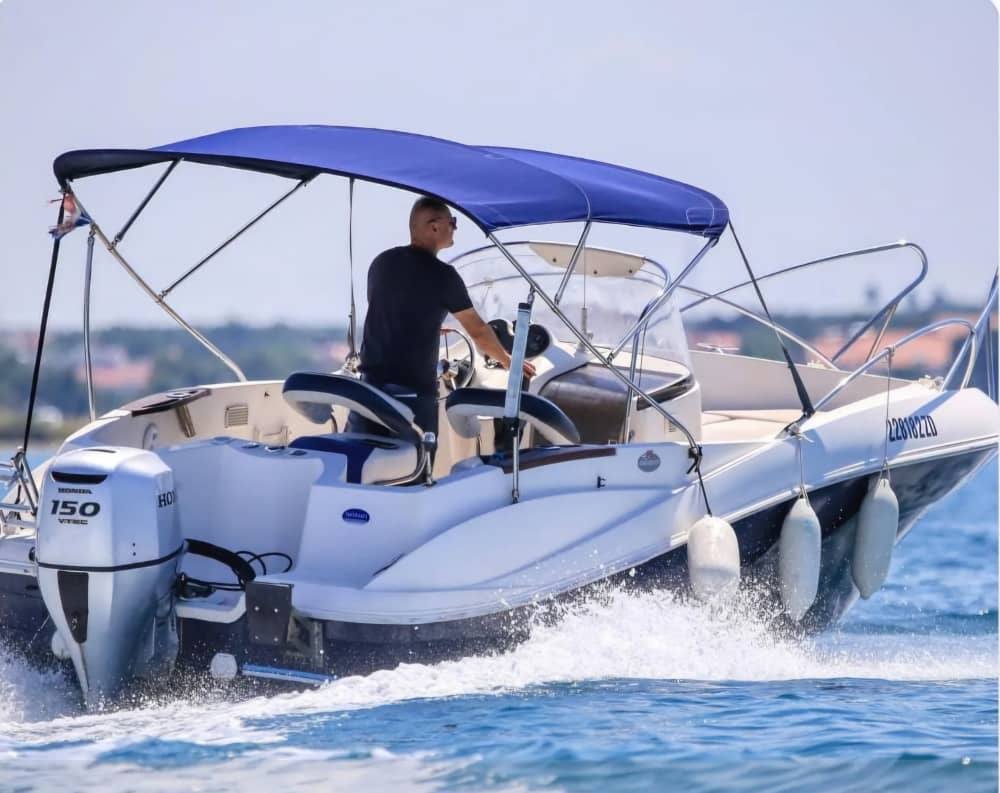 Sumérgete en aguas cristalinas: Un día completo alrededor de Poljica, Marina.