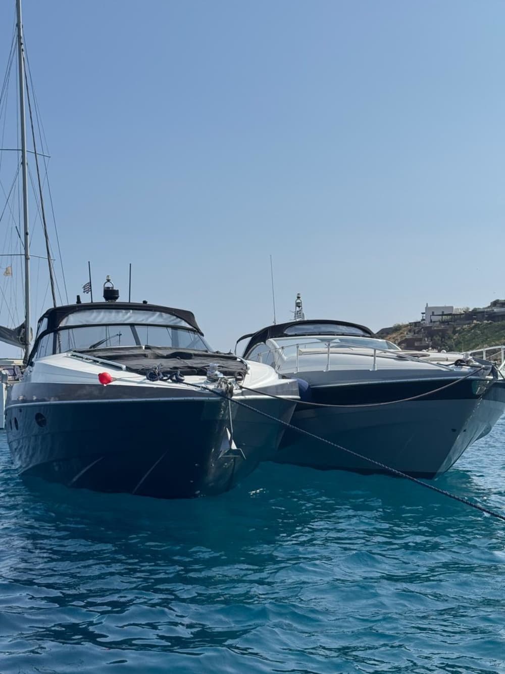Jeden dzień na Mykonos na jachcie motorowym