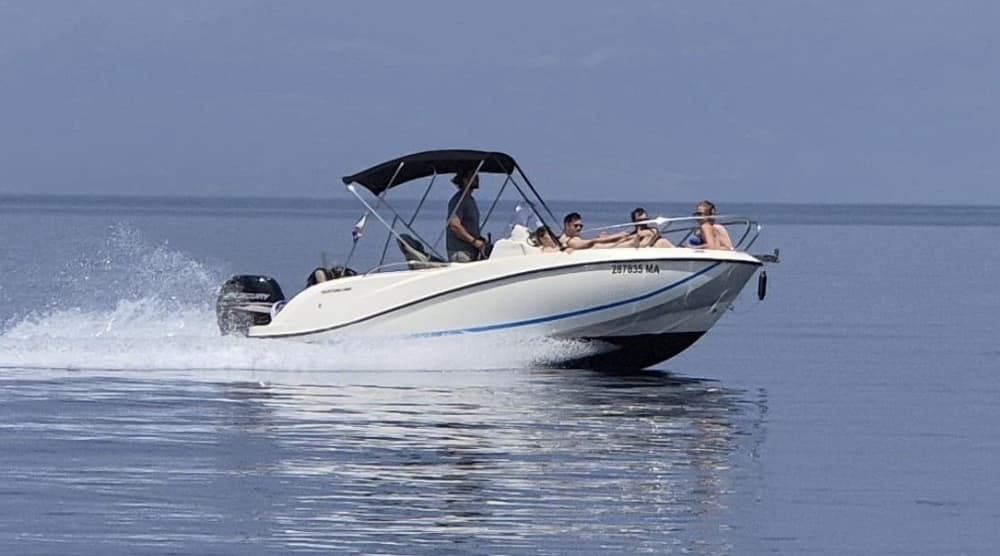 Discover Makarska: A full day of sun on a motorboat