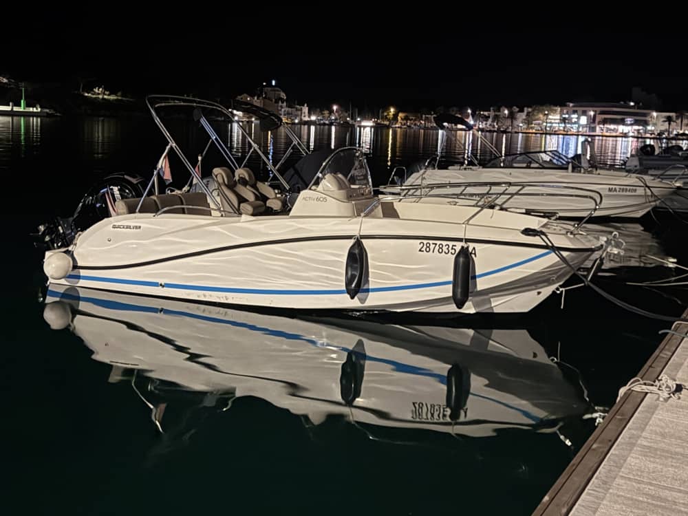 Discover Makarska: A full day of sun on a motorboat