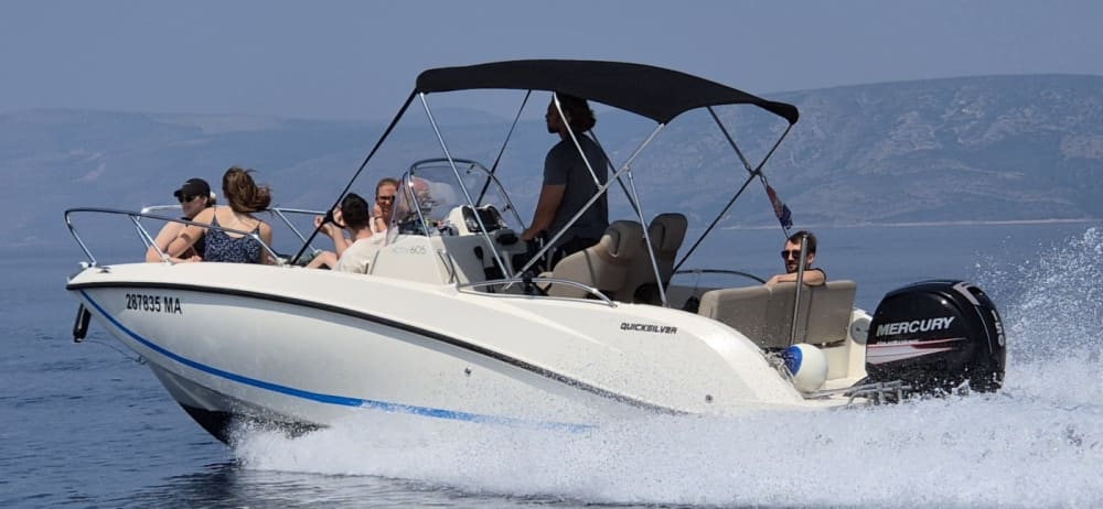 Discover Makarska: A full day of sun on a motorboat