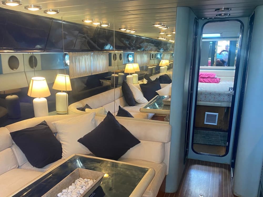 8h de experiência em iate ao longo da Costa Brava saindo de Palamós