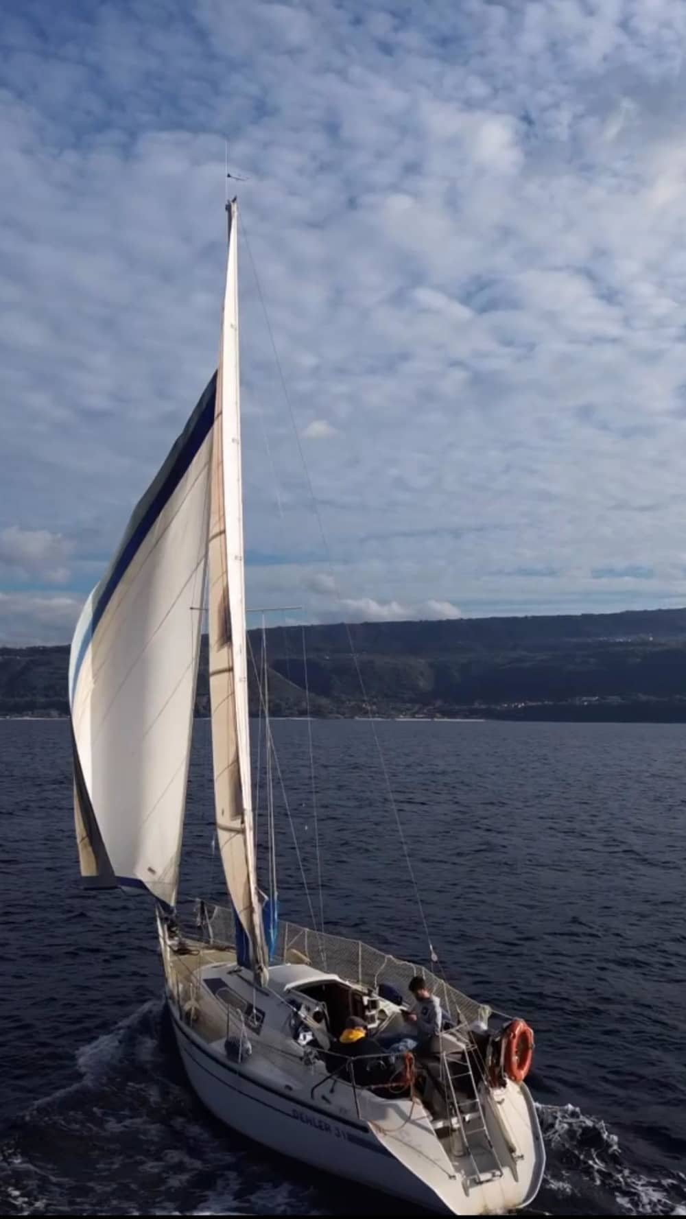 Giornata Intera: L'Anima della Costa in Vele: Tropea, Capo Vaticano e Nicotera