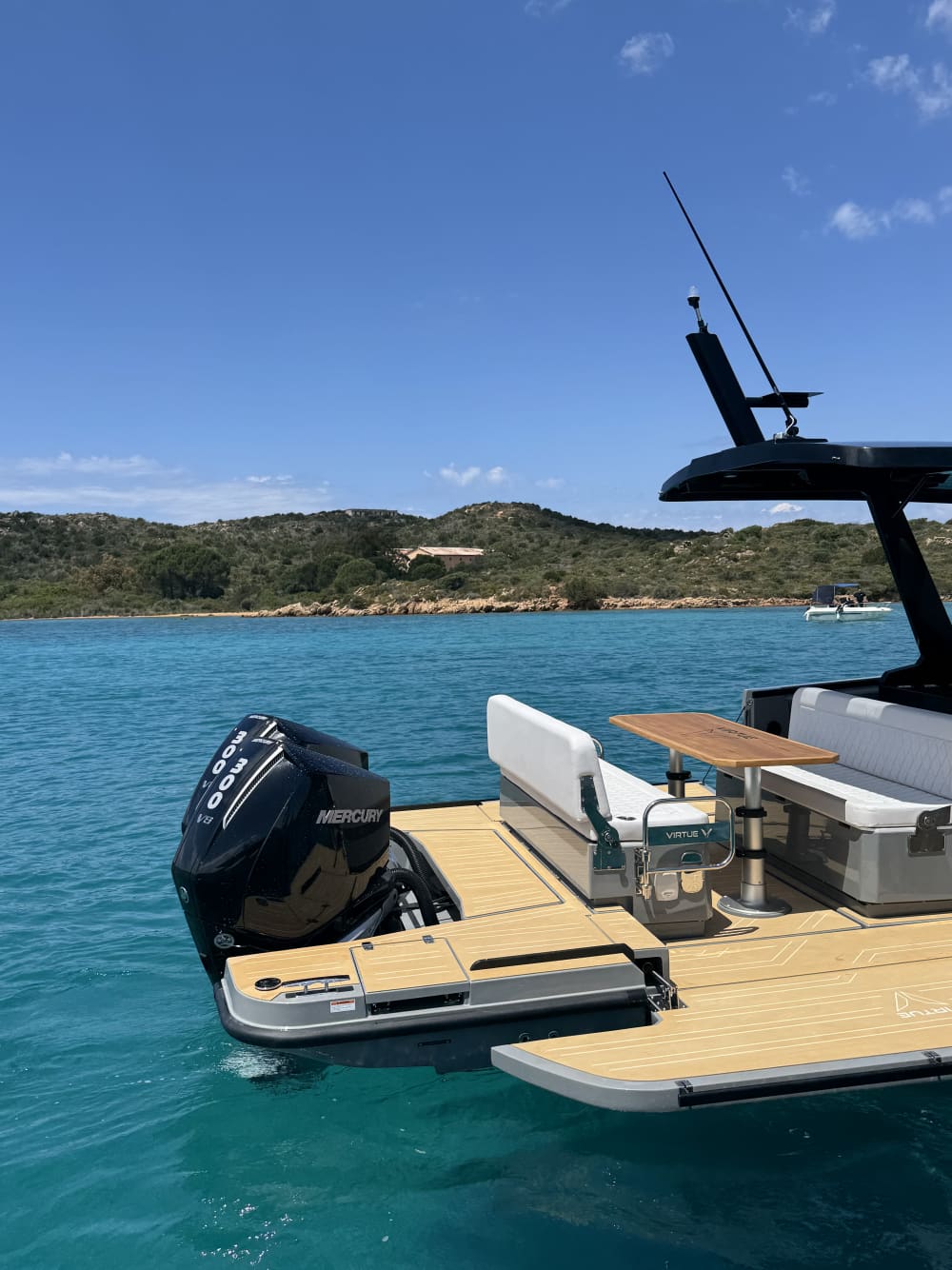 Spargi & Budelli Bootstour – Entdecken Sie Sardiniens türkisfarbene Schätze