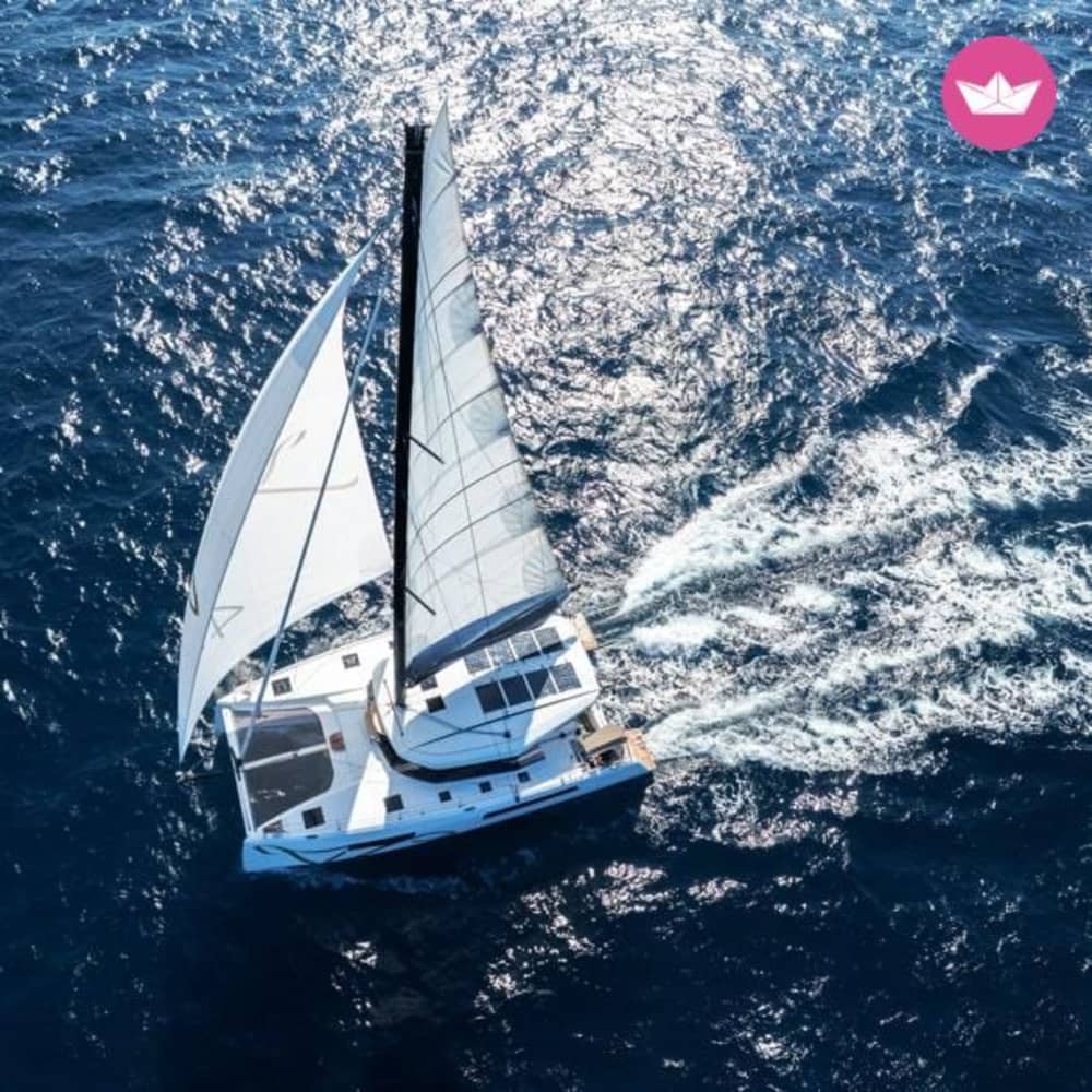 Ιδιωτική απόδραση με καταμαράν μισής ημέρας – Πλοηγηθείτε στη Δήλο και τη Ρήνεια ή τη Νότια Μύκονο