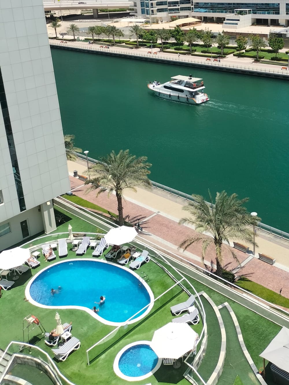 Kişiye özel Dubai yolculuğu: Motor yatla dolu büyülü bir gün