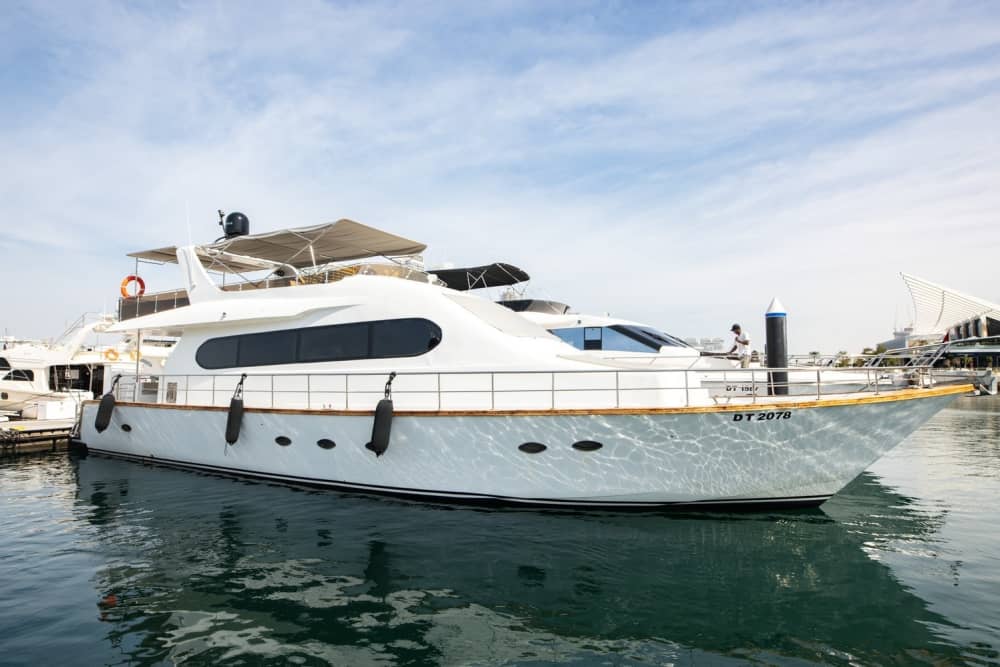 Kişiye özel Dubai yolculuğu: Motor yatla dolu büyülü bir gün