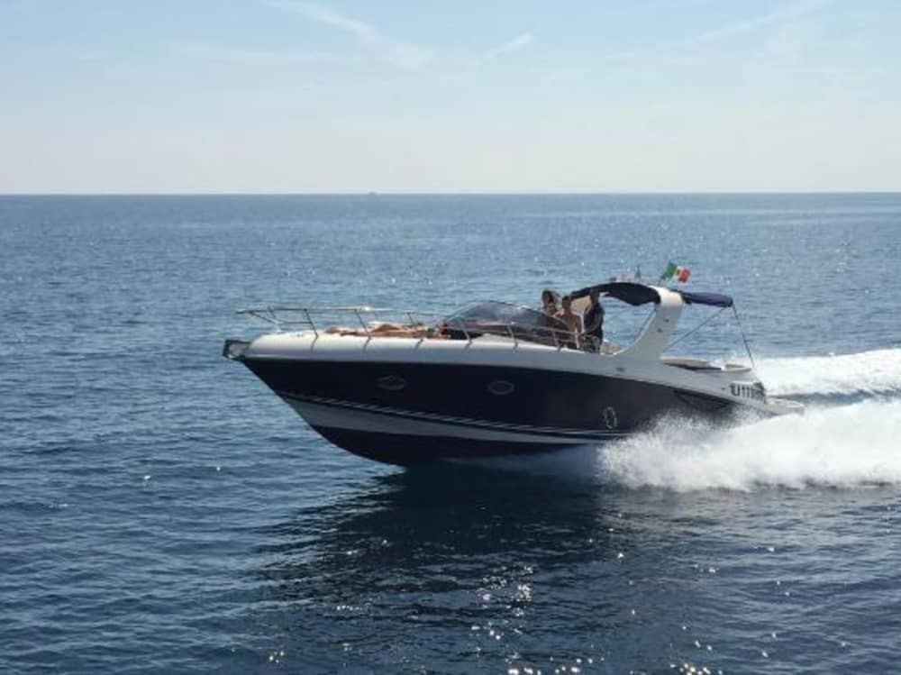 Journée complète de Nisida à Capri : élégance et mer au cœur du Golfe