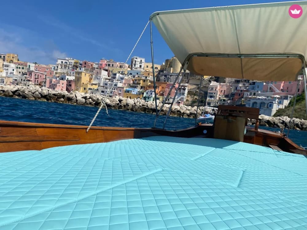 Полдня на Искье — отдых в традиционном Lancia