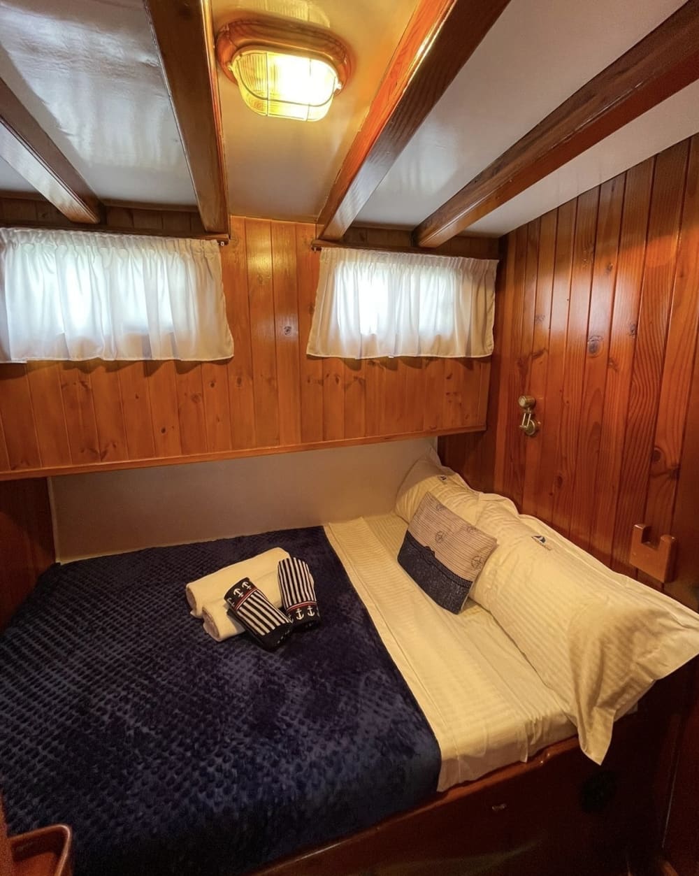 Ontspan in Vlorë: 8 uur zon op een gulet