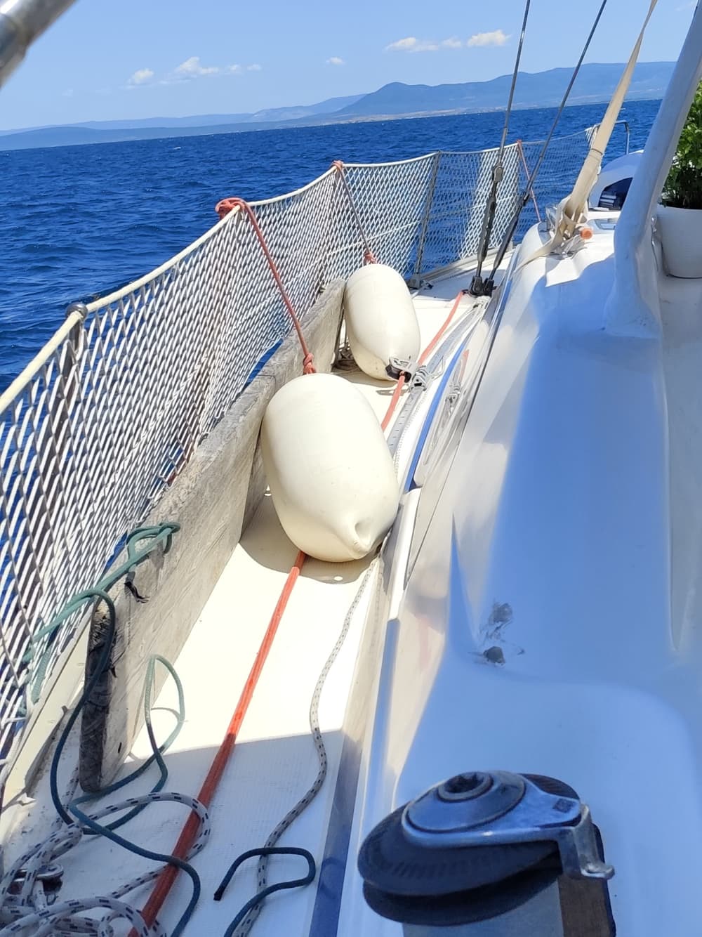 Tremiti Islands: Blue Horizon with Princess Sofi (Full Day)