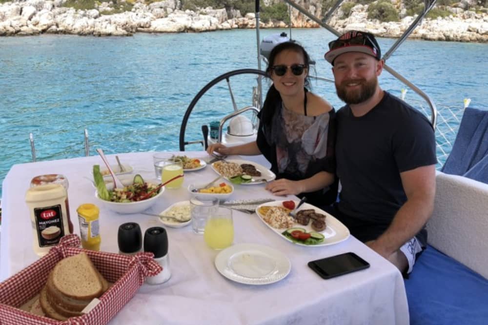 Tremiti Islands: Blue Horizon with Princess Sofi (Full Day)