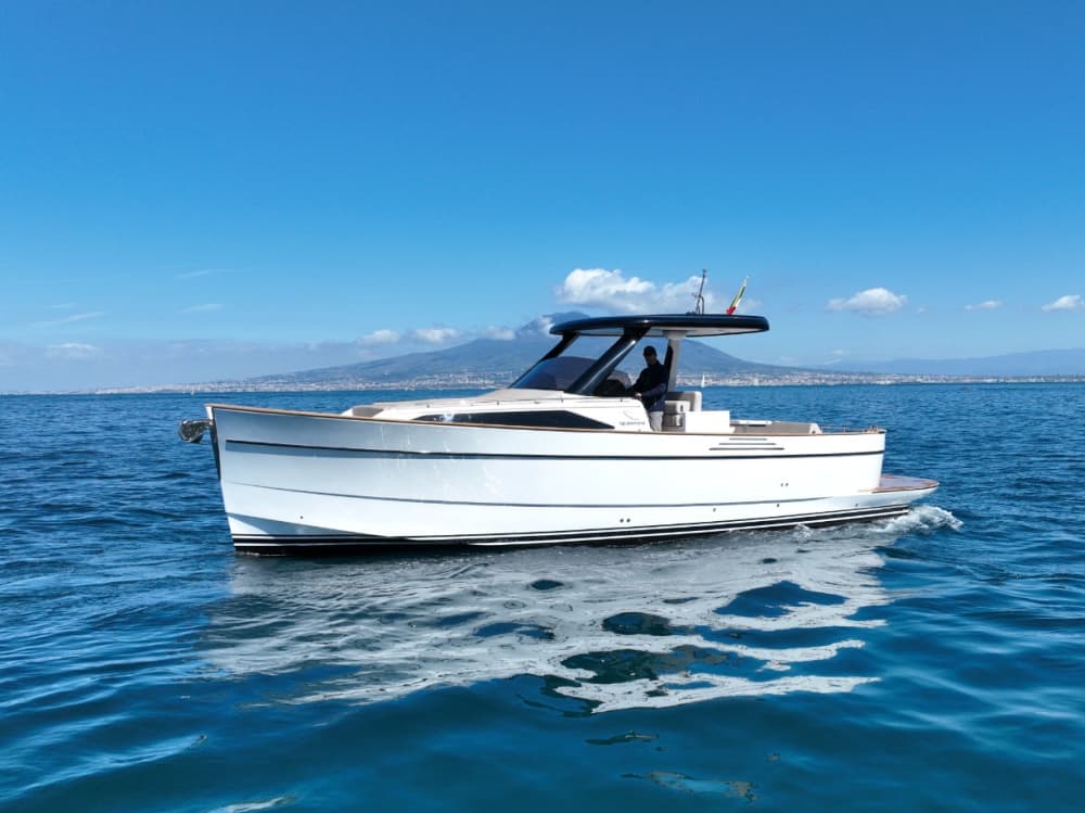 Amalfi dal Mare: Tour Privato della costa da Nerano