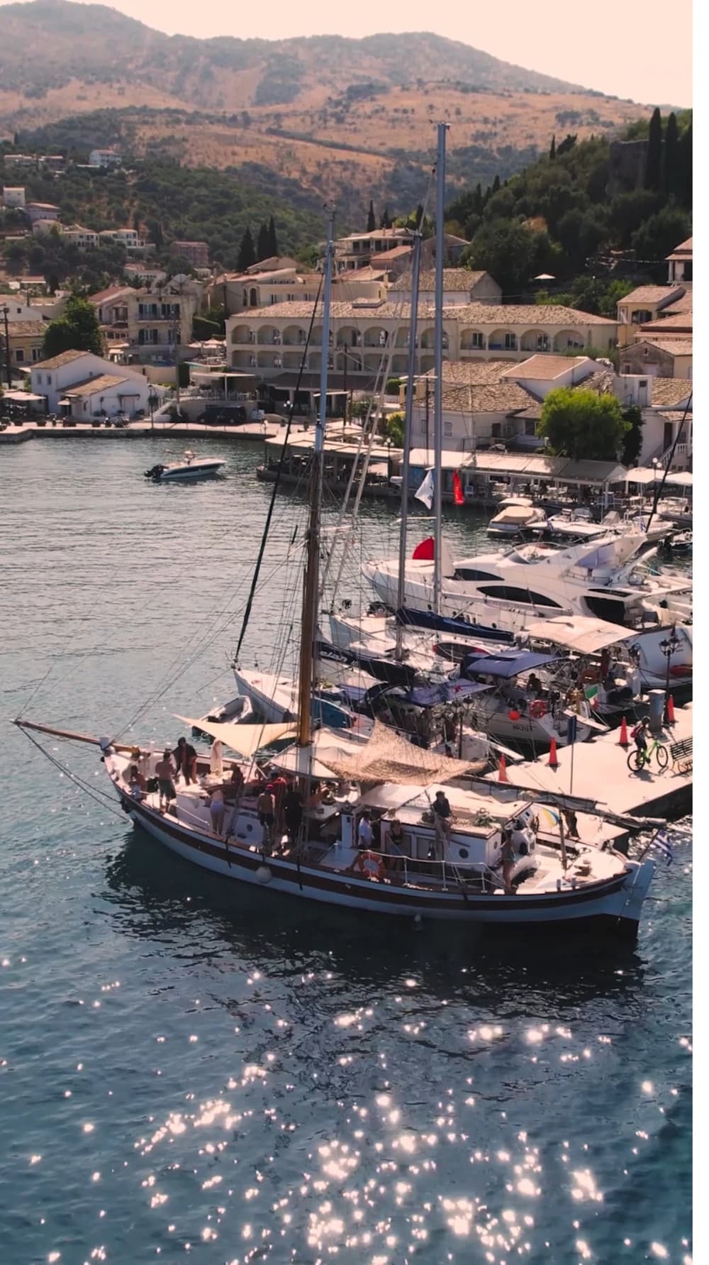 Laguna Azul y aguas de Syvota: crucero de día completo