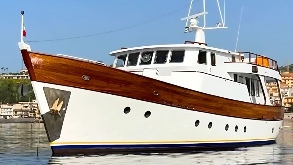 Tidlösa Taormina: Heldags lyxresa ombord på båten White Lotus