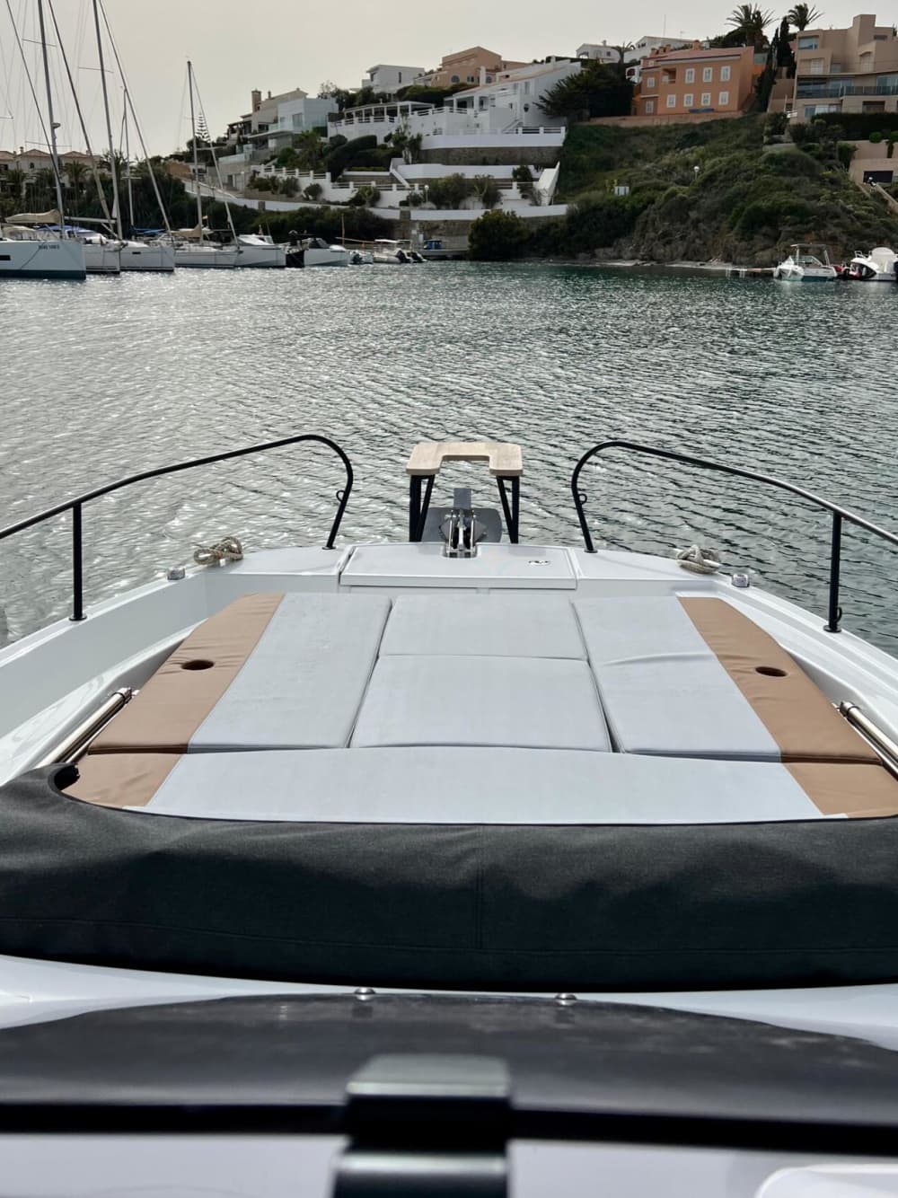 Menorca – A Full Day of Discovery by Sea