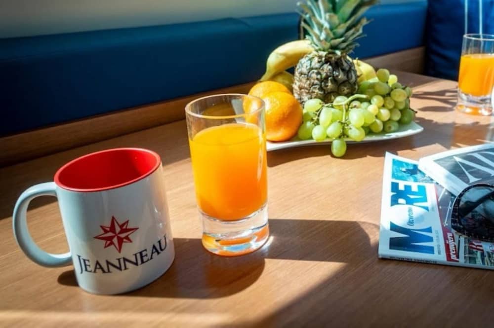 Elaphiti-eilanden: 4 uur durende privéboottocht langs de blauwe en groene grotten