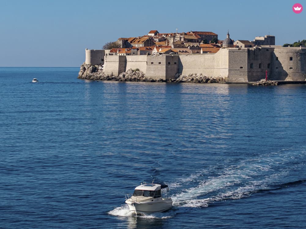 Elaphiti-eilanden: 4 uur durende privéboottocht langs de blauwe en groene grotten